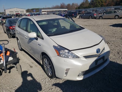 JTDZN3EU7E3****** 2014 Toyota Prius V