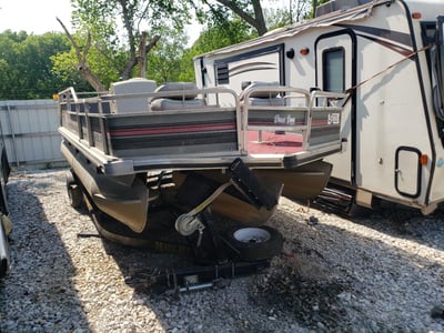 BUJ6414***** 1989 Sun Tracker Boat