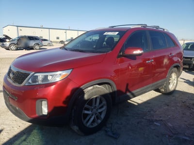 5XYKT3A68EG****** 2014 Kia Sorento
