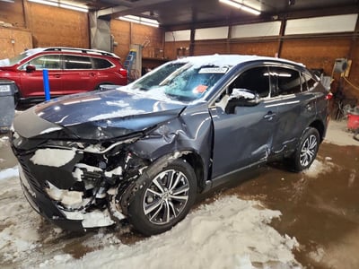 JTEAAAAHXMJ****** 2021 Toyota Venza