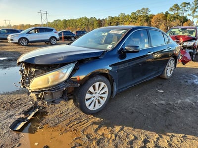 1HGCR2F7XFA****** 2015 Honda Accord