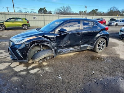 NMTKHMBX3NR****** 2022 Toyota C-HR