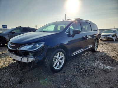 2C4RC1BG9HR****** 2017 Chrysler Pacifica