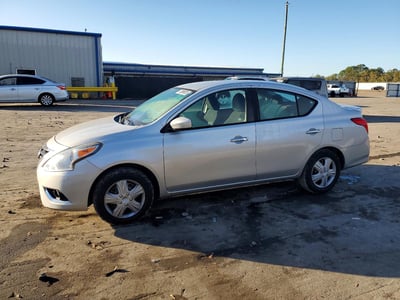 3N1CN7AP8GL****** 2016 Nissan Versa
