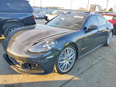 WP0AA2A72HL****** 2017 Porsche Panamera