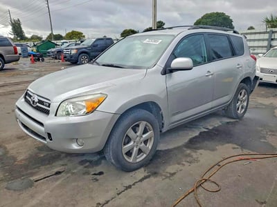 JTMZK31V886****** 2008 Toyota RAV4