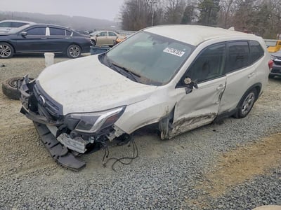 JF2SKAAC1PH****** 2023 Subaru Forester
