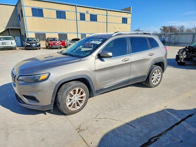 1C4PJLCX8KD****** 2019 Jeep Cherokee