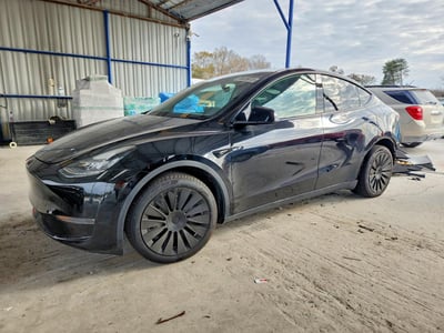 5YJYGDEE1MF****** 2021 Tesla Model Y