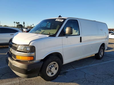 1GCWGAFG6J1****** 2018 Chevrolet Express