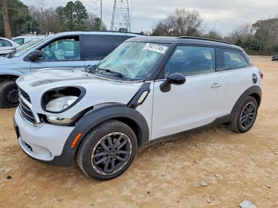 WMWSS1C51FW****** 2015 MINI Paceman