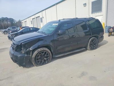 1GNSCBE04DR****** 2013 Chevrolet Tahoe