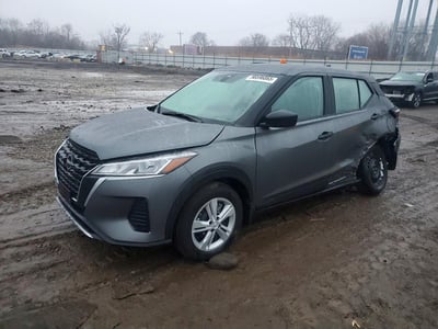 2025 Nissan Kicks Play