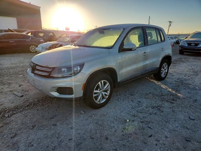 WVGBV3AX2DW****** 2013 Volkswagen Tiguan