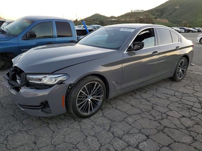 WBA53BH03NW****** 2022 BMW 5 Series