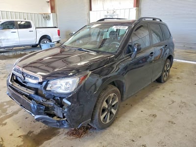 JF2SJAEC2JH****** 2018 Subaru Forester