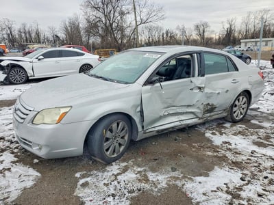 2005 Toyota Avalon