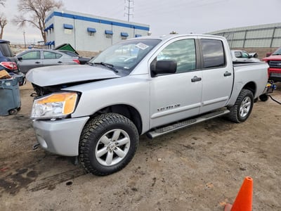 1N6BA0EC6EN****** 2014 Nissan Titan
