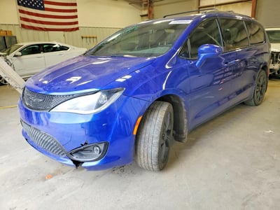 2C4RC1FG2LR****** 2020 Chrysler Pacifica