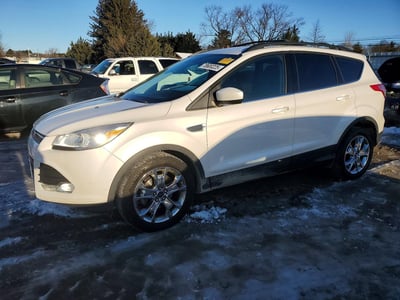 1FMCU0GXXGU****** 2016 Ford Escape