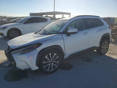 7MUDAAAG4NV****** 2022 Toyota Corolla Cross