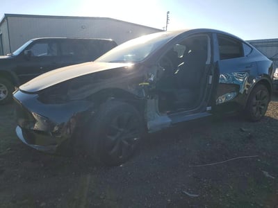 7SAYGAEE9RF****** 2024 Tesla Model Y