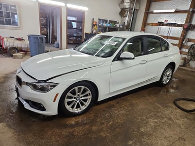 WBA8E5G57JN****** 2018 BMW 3 Series
