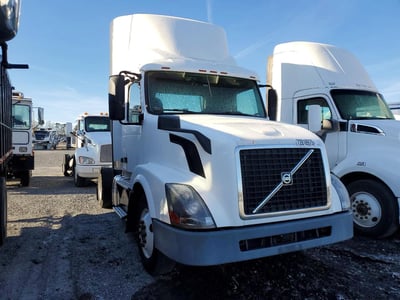 4V4N39TG5GN****** 2016 Volvo VNL