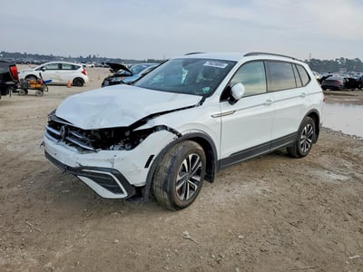 3VVRB7AX5RM****** 2024 Volkswagen Tiguan