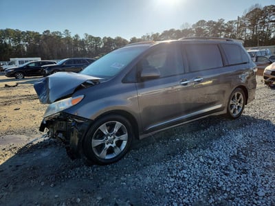 5TDXK3DCXDS****** 2013 Toyota Sienna