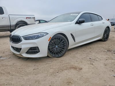 WBAGV8C01NC****** 2022 BMW M8