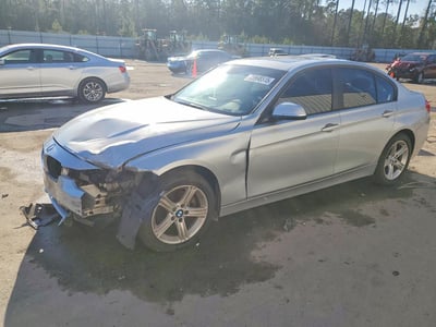 WBA3A5C59DF****** 2013 BMW 3 Series