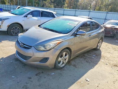 5NPDH4AE3DH****** 2013 Hyundai Elantra