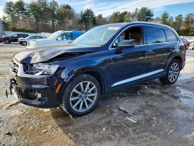 WA1LAAF74HD****** 2017 Audi Q7