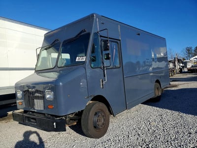 4UZAC2EA7LC****** 2020 Freightliner MT 45G Front Gasoline Engine Walk In Van Chassis