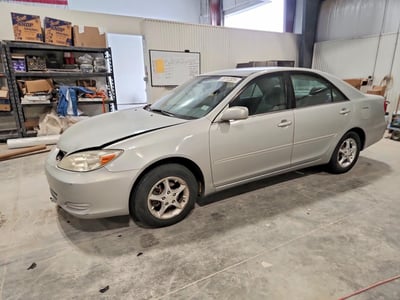 4T1BE32K72U****** 2002 Toyota Camry