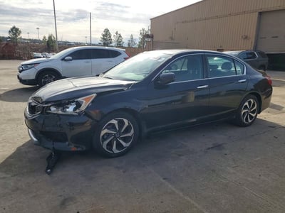 1HGCR2F77GA****** 2016 Honda Accord