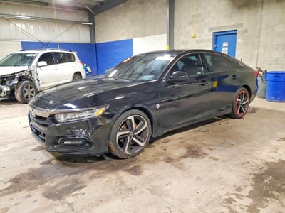 1HGCV1F35JA****** 2018 Honda Accord