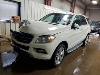 4JGDA5HB6DA****** 2013 Mercedes-Benz M-Class