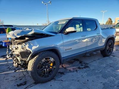7FCTGAAA7NN****** 2022 Rivian R1T
