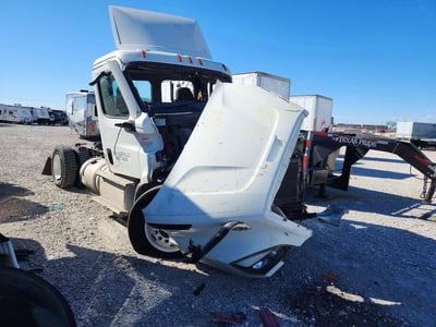 3AKBHSDV5NS****** 2022 Freightliner Cascadia 116