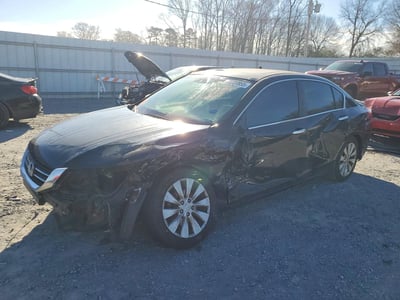 1HGCR2F86DA****** 2013 Honda Accord
