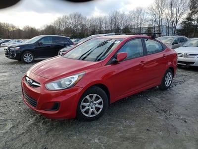 KMHCT4AE6DU****** 2013 Hyundai Accent