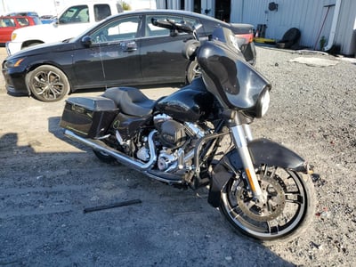 1HD1KBM16DB****** 2013 Harley-Davidson FLHXS