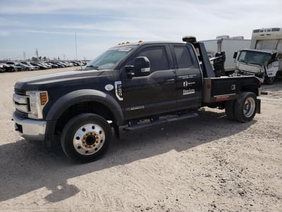 1FD0X4GT1JE****** 2018 Ford F-450