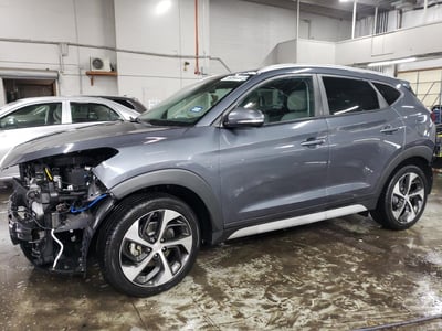 KM8J33A24HU****** 2017 Hyundai Tucson