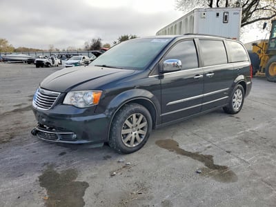 2016 Chrysler Town & Country