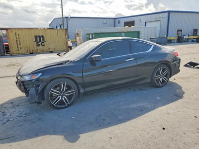 1HGCT2B09GA****** 2016 Honda Accord