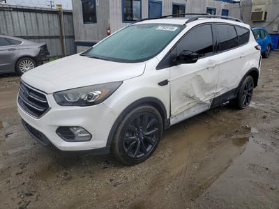 1FMCU9HD0JU****** 2018 Ford Escape
