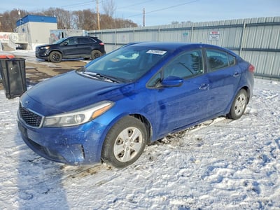 3KPFK4A72JE****** 2018 Kia Forte